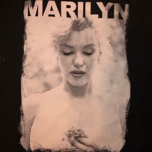 Black marlyn shirt